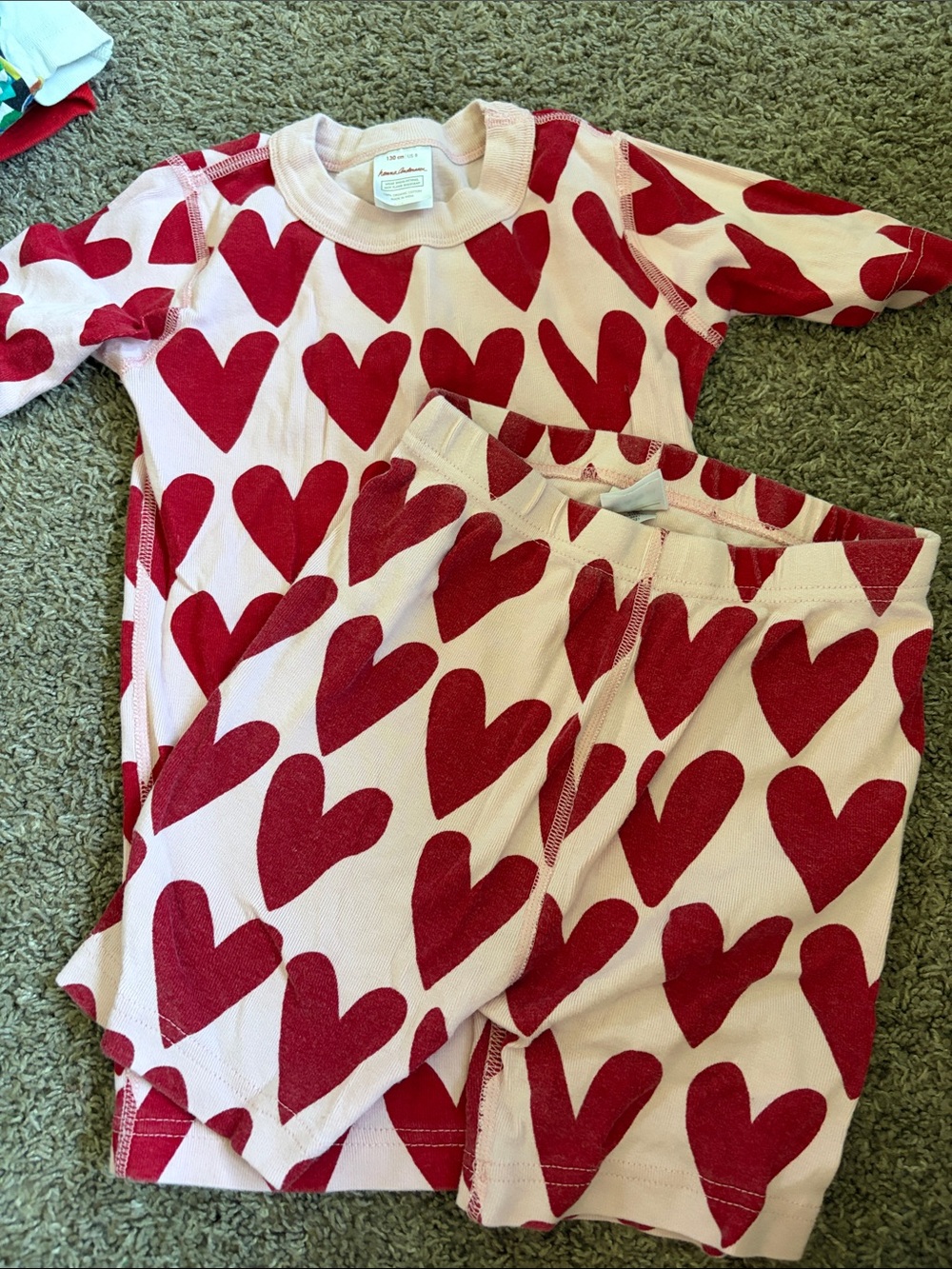 Hanna Andersson Pink Pajama Set with Red Heart Print